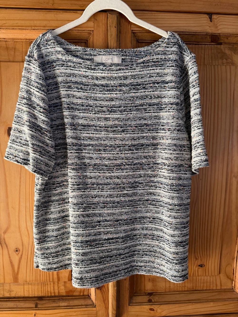 LOFT Marled Black & White Short Sleeve Knit Top with Speckled Yarn
